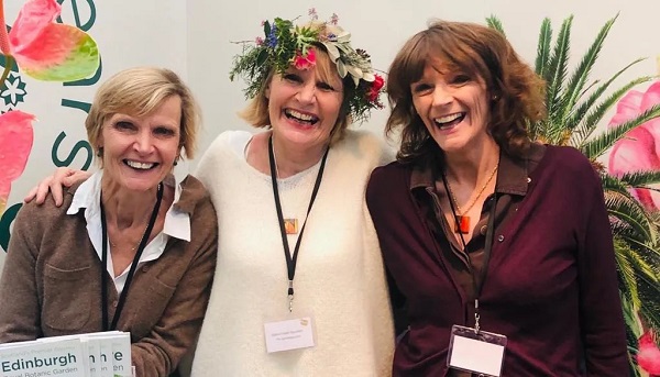 Laura Warren and her two sisters, Elaine and Caroline