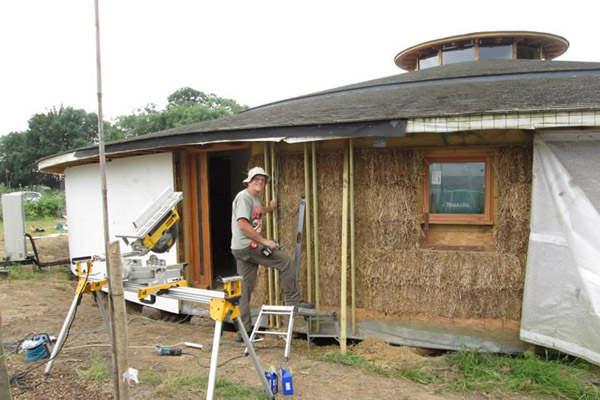 Tuppeny Barn Centre Build June 2014.